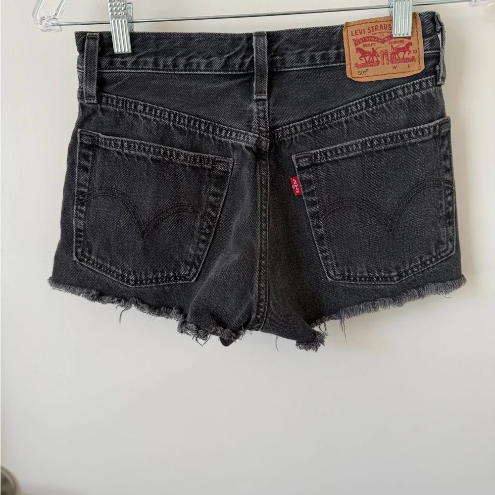 Levi’s 501 Denim Shorts Sz. 24 Black Distressed Cutoff High Rise